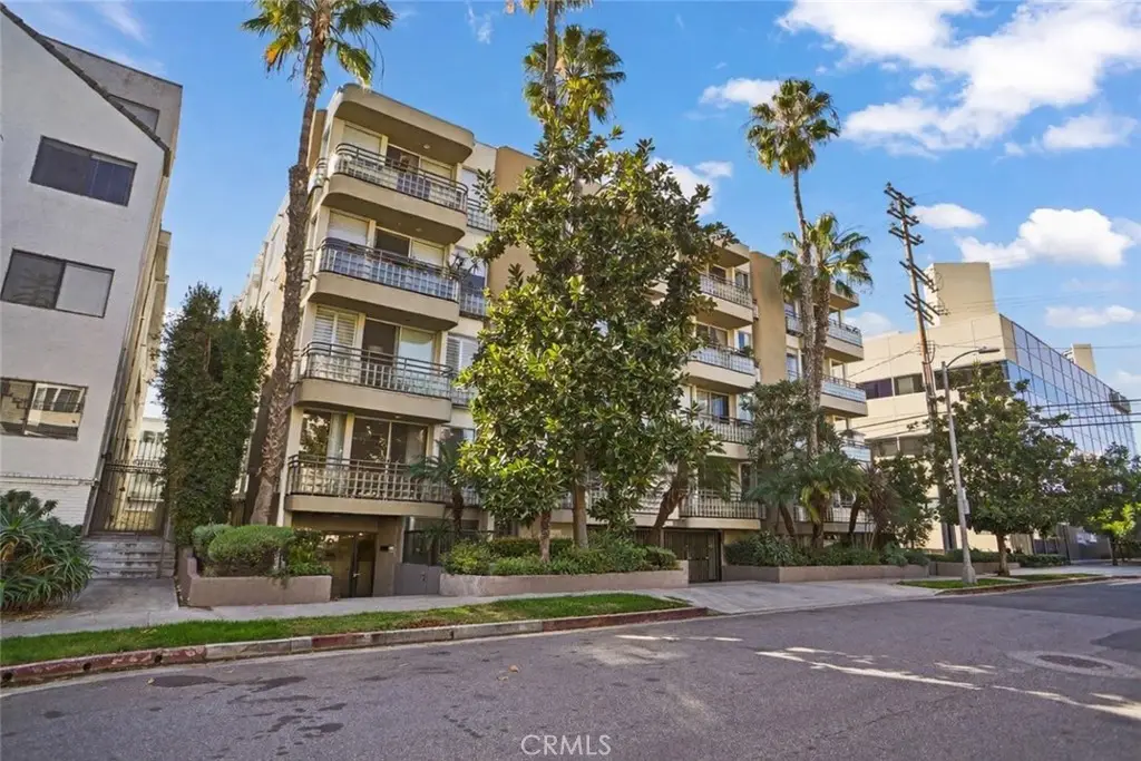 1819 Holmby Avenue #104, Los Angeles, CA 90025 - #1