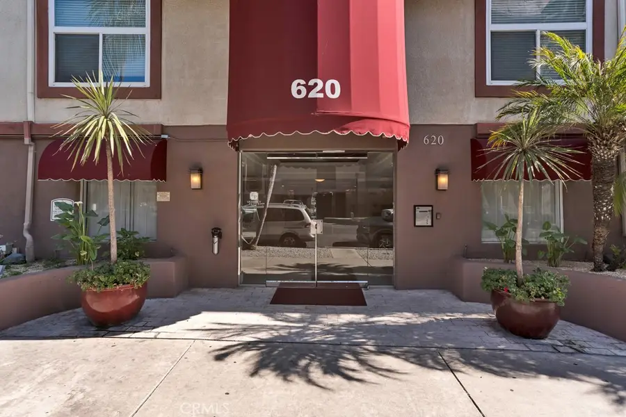 620 S Gramercy #338, Los Angeles, CA 90005 - #2