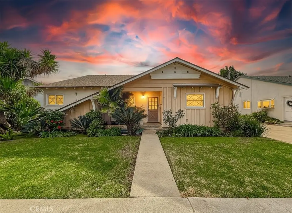 15550 Otsego Street, Encino, CA 91436 - Image #1