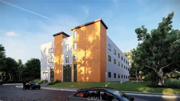 7913 S Main, Los Angeles, CA 90003