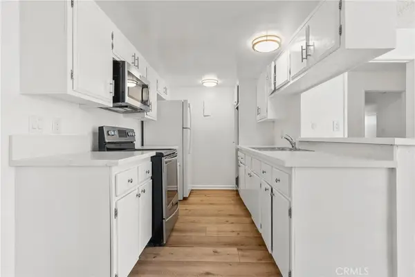 8649 Sunland Boulevard #5, Sun Valley, CA 91352