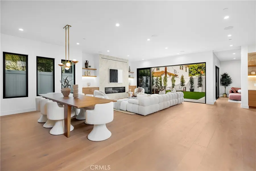 3910 Mclaughlin Avenue, Los Angeles, CA 90066 - #2