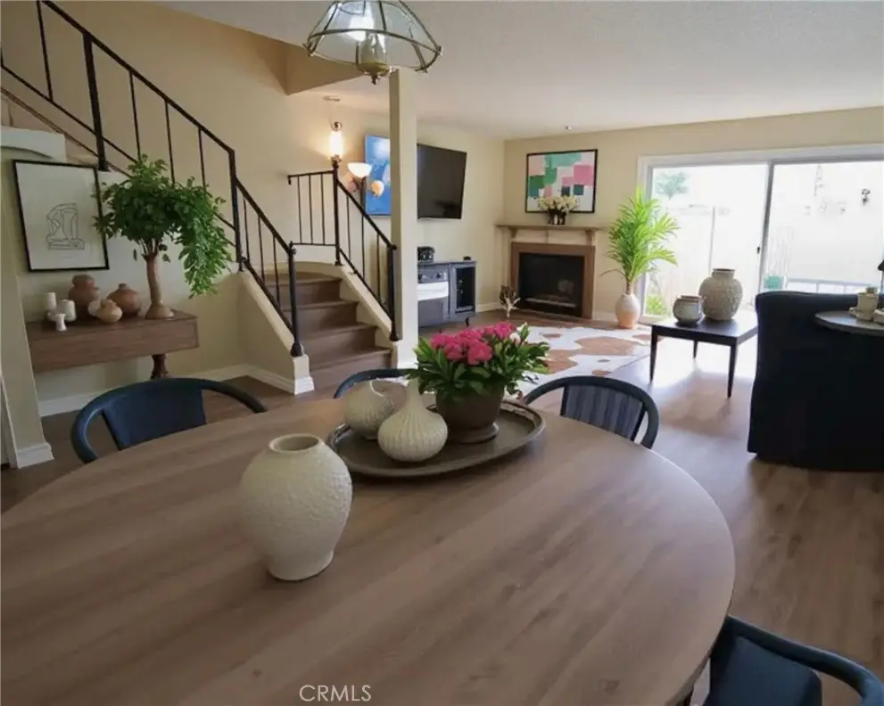 8323 Grenoble #32, Sunland, CA 91040 - Image #1