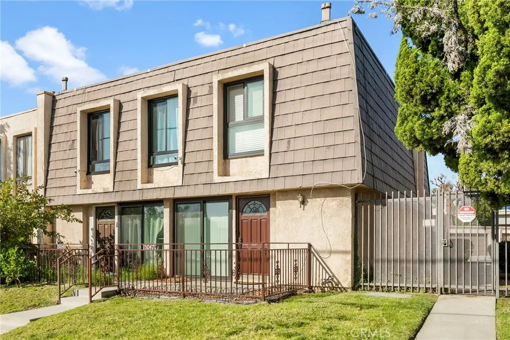 15047 Chatsworth, San Fernando, CA 91345 - #1