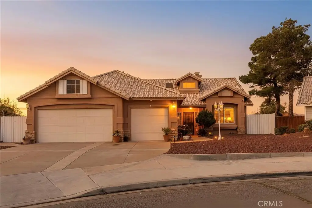 17666 High Vista St, Victorville, CA 92395 - Image #1