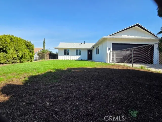 11010 Borden, Pacoima, CA 91331 - Image #3