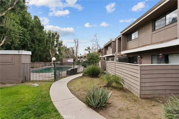 12523 Bradley, Sylmar, CA 91342