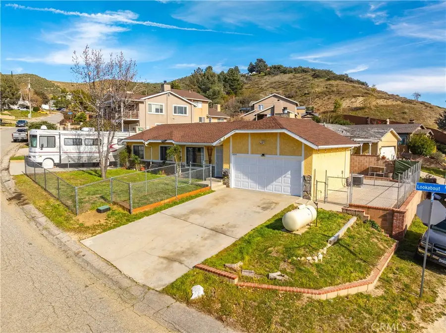 43230 Lookabout Rd, Lake Hughes, CA 93532 - #2