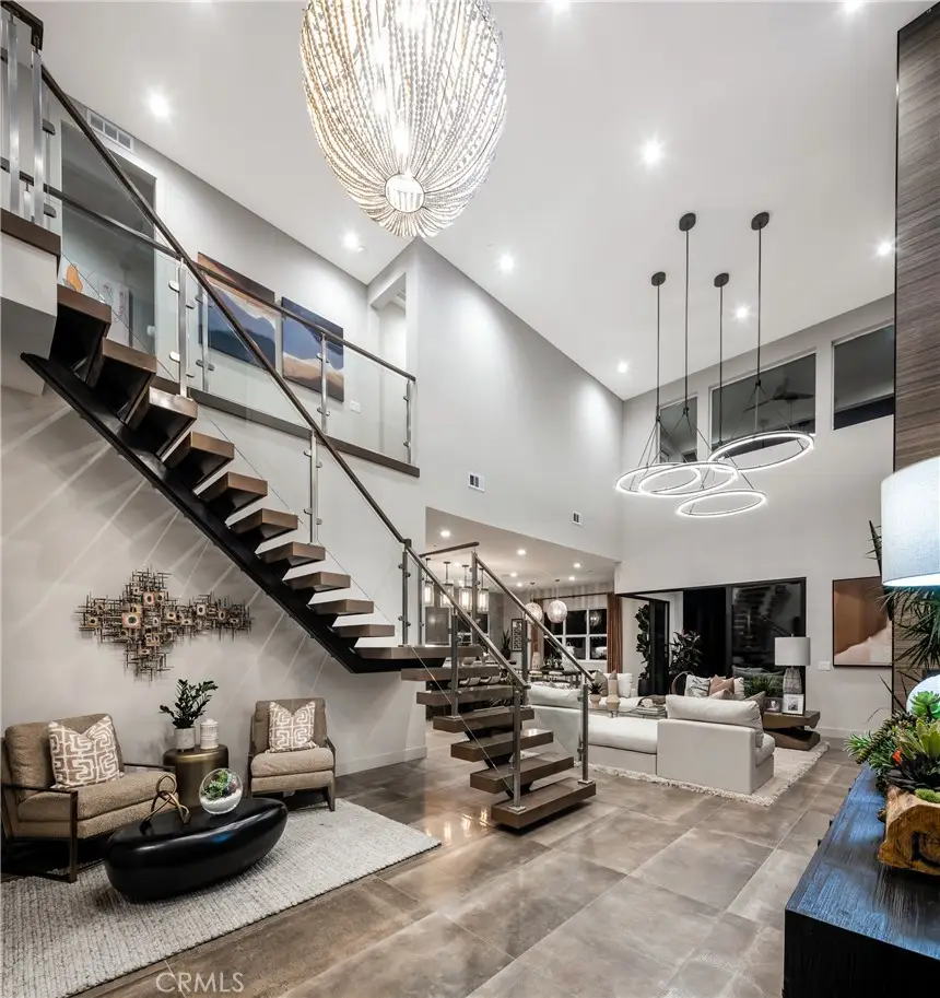 27528 Juniper Lane, Valencia, CA 91381 - Image #2