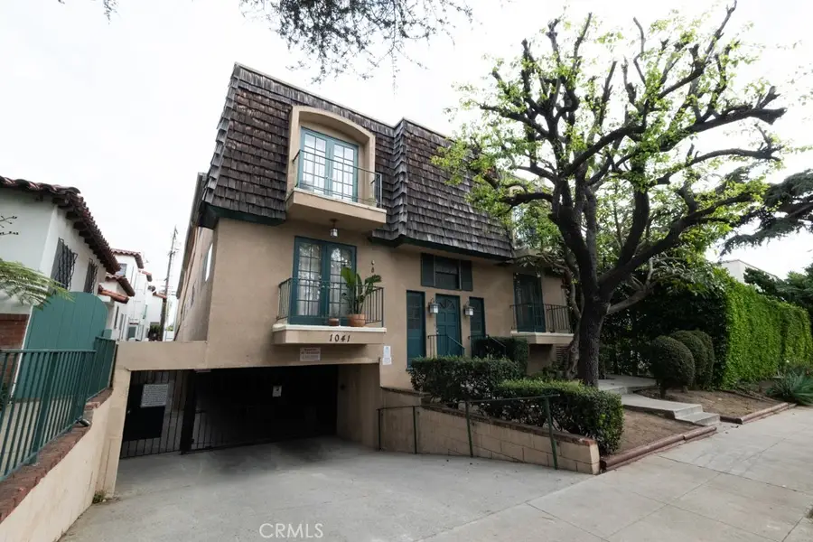 1041 9th Street, Santa Monica, CA 90403 - #2