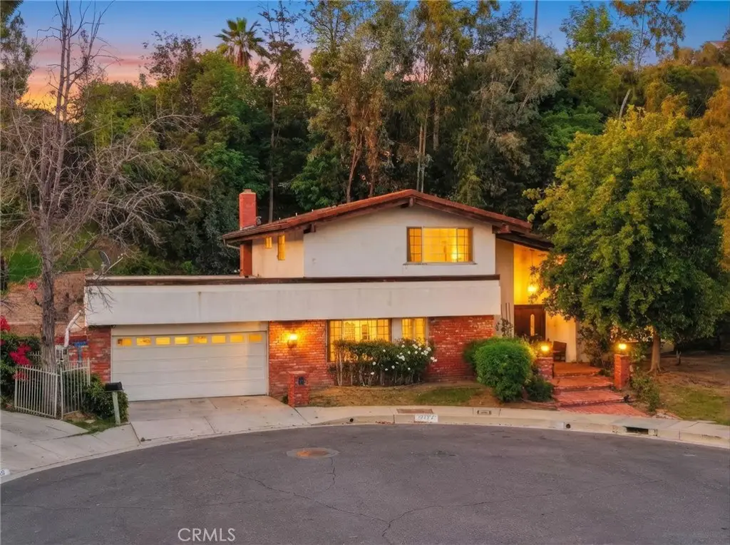 19122 Weston, Tarzana, CA 91356 - #1