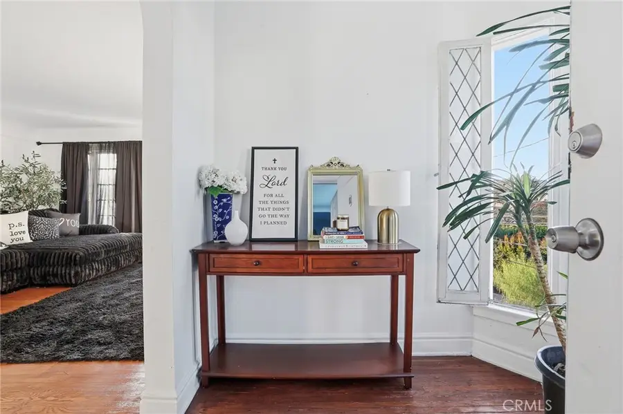 4916 W 12th Street, Los Angeles, CA 90019 - Image #3