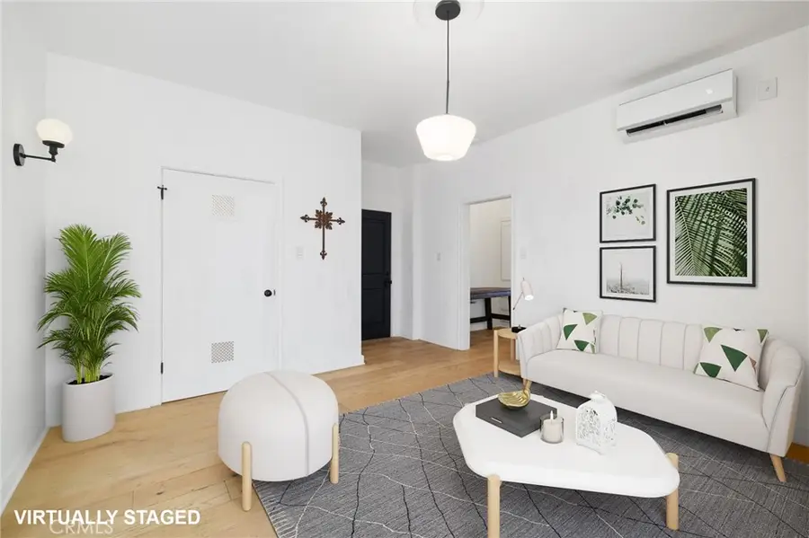 211 S Berendo Street #3, Los Angeles, CA 90004 - #3