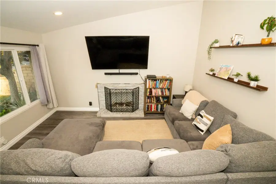 27626 Saffron Lane, Saugus, CA 91350 - #3