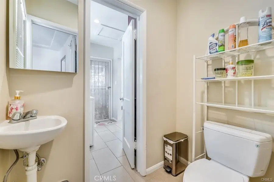 5646 Vesper Avenue, Sherman Oaks, CA 91411 - #2