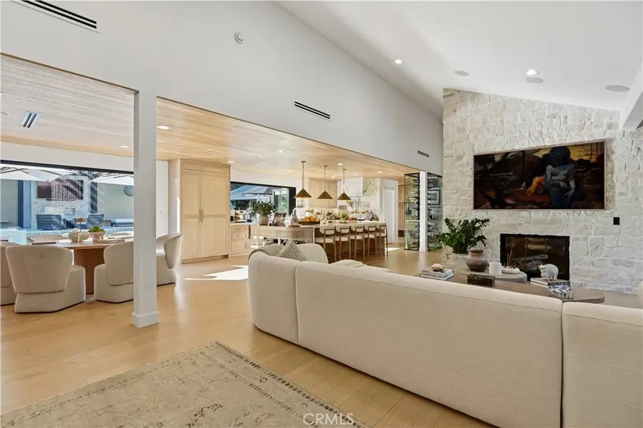 5565 Jed Smith, Hidden Hills, CA 91302 - #3