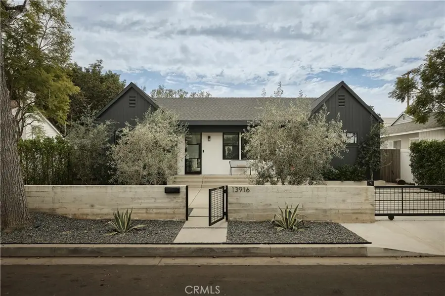 13916 La Maida Street, Sherman Oaks, CA 91423 - #2