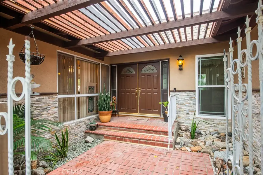 6652 Daryn, West Hills, CA 91307 - #3