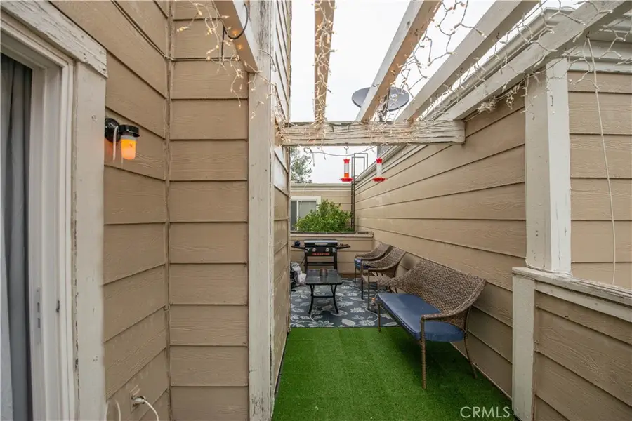 31321 The Old #G, Castaic, CA 91384 - #3