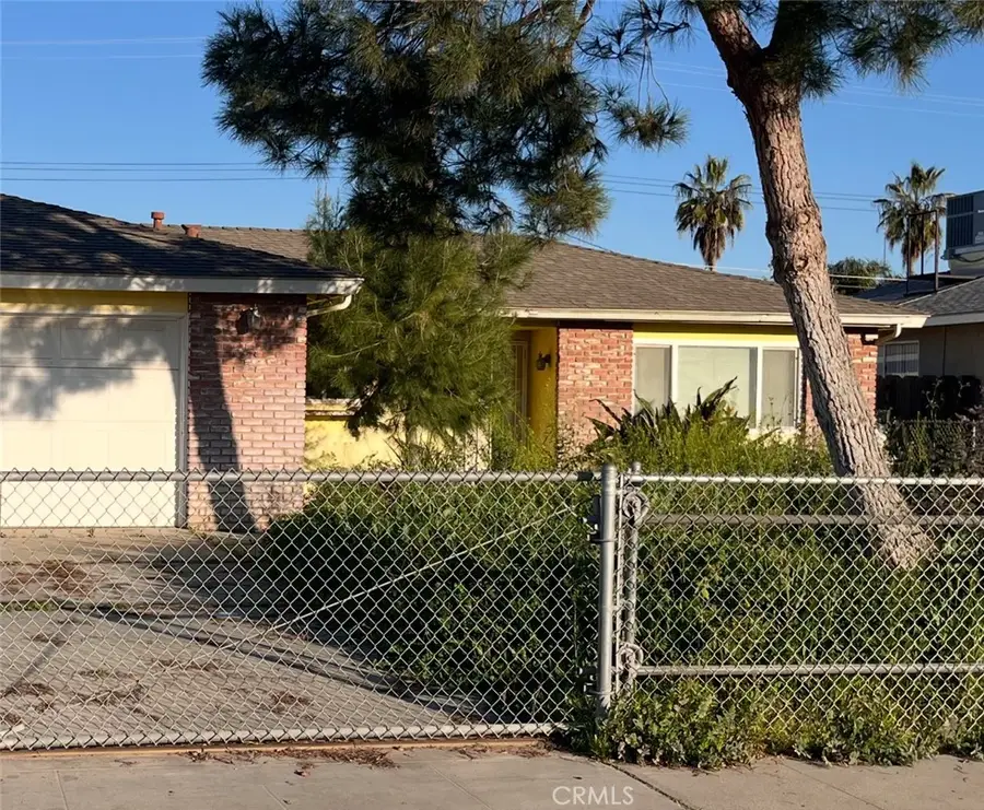 334 N Argyle St, Porterville, CA 93257 - #2