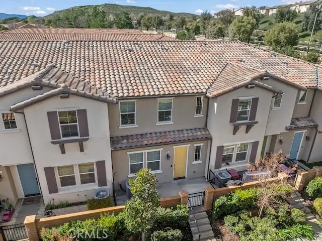 28649 Jardineras Drive, Valencia, CA 91354 - #1