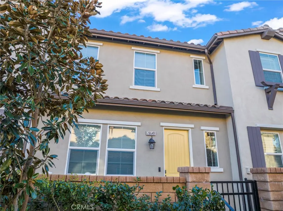 28649 Jardineras Drive, Valencia, CA 91354 - #3