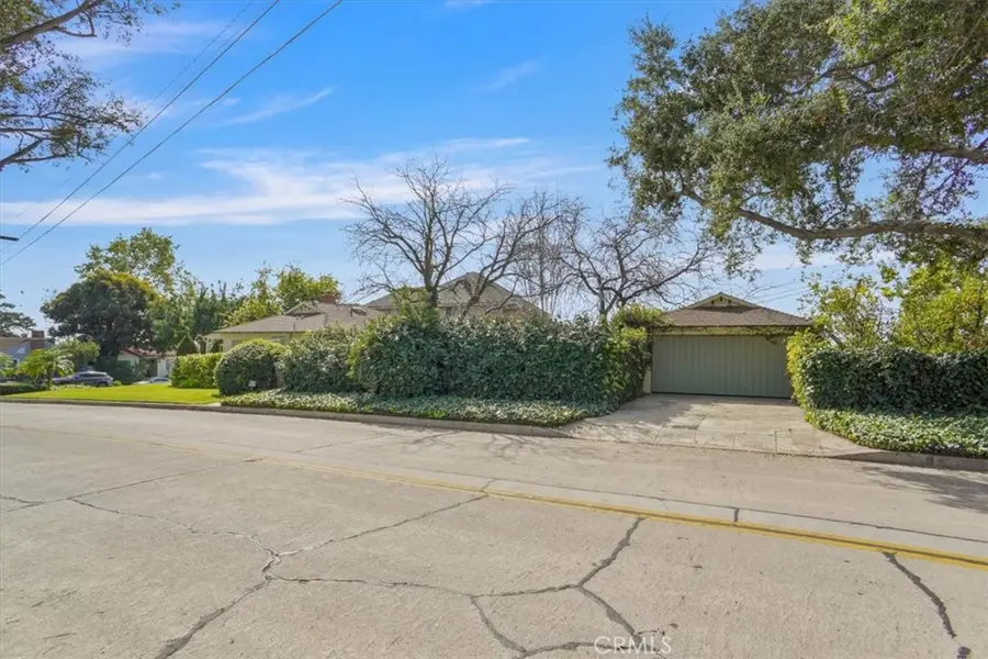 1083 E Fairmount, Burbank, CA 91501 - #3