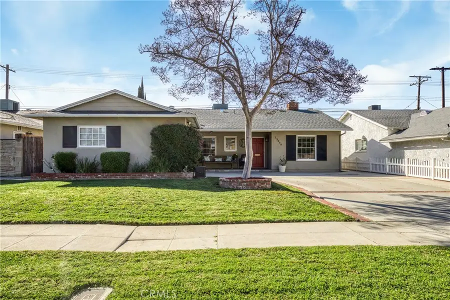 23040 Hartland, West Hills, CA 91307 - #2