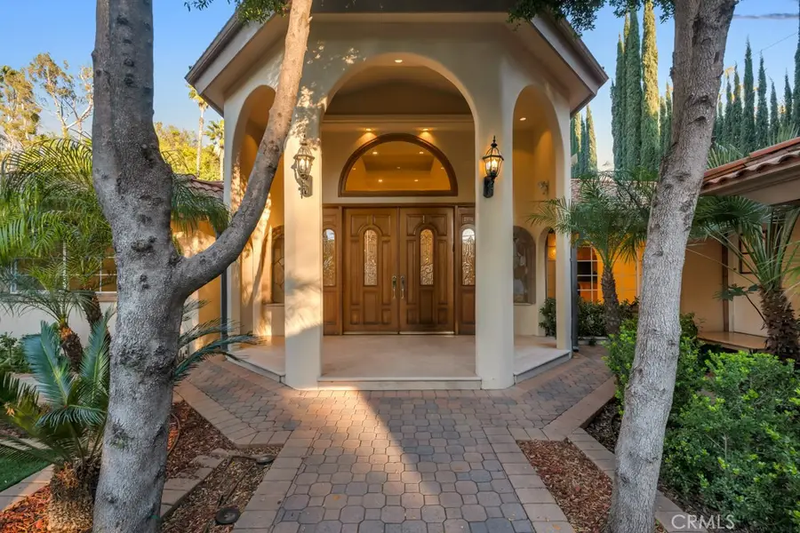 4446 Hayvenhurst Avenue, Encino, CA 91436 - #2