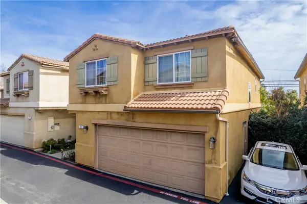 9427 Lemona Avenue #20, North Hills, CA 91343