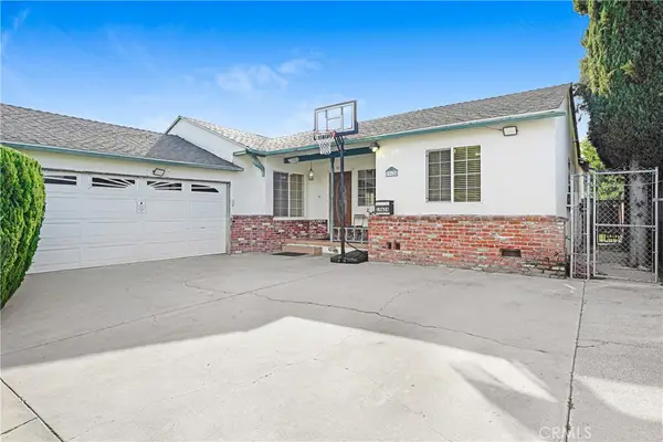 19624 Kittridge Street, Reseda, CA 91335