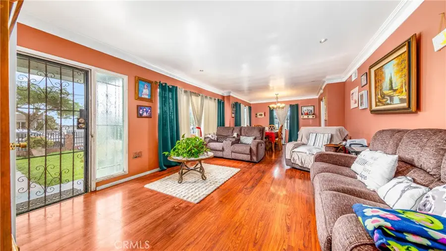 3937 W 106th Street, Inglewood, CA 90303 - #2