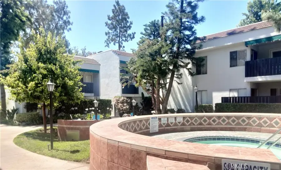 18645 Hatteras #186, Tarzana, CA 91356 - #2