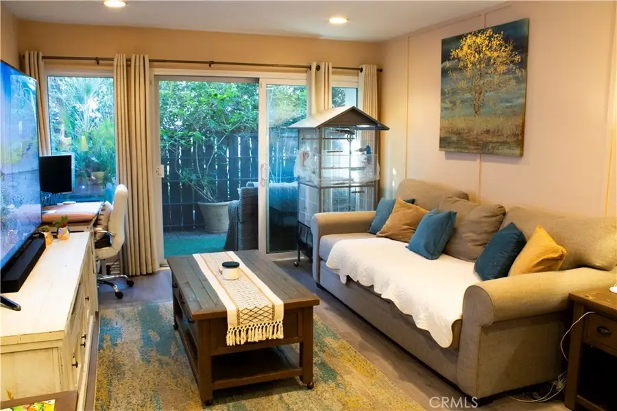 18645 Hatteras #186, Tarzana, CA 91356 - #3