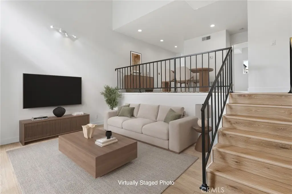 9800 Sepulveda #38, North Hills, CA 91343 - #1