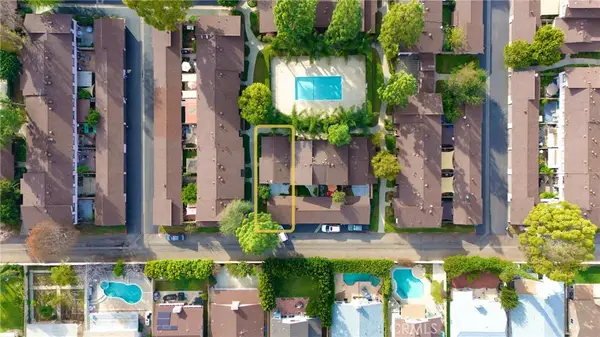 7554 Corbin #4, Reseda, CA 91335