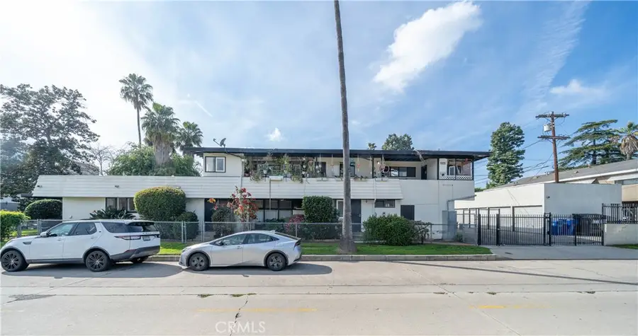 11001 Hortense Street, North Hollywood, CA 91602 - #2