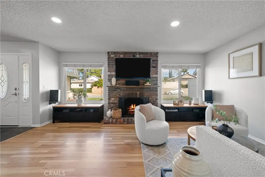 27939 Honeycomb, Saugus, CA 91350 - #3