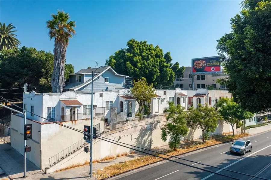 272 S Burlington Avenue, Los Angeles, CA 90057 - #2