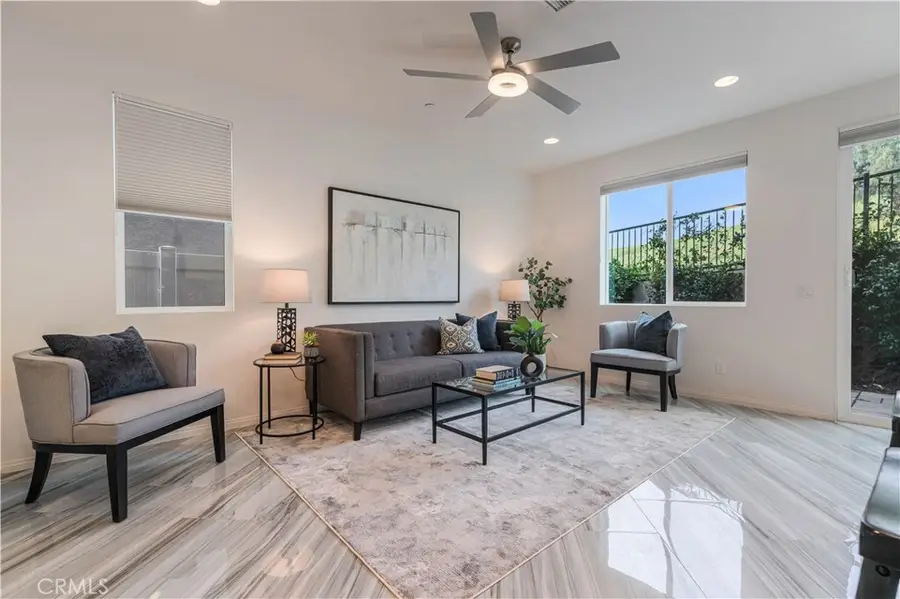 8561 N Walnut, Canoga Park, CA 91304 - #3