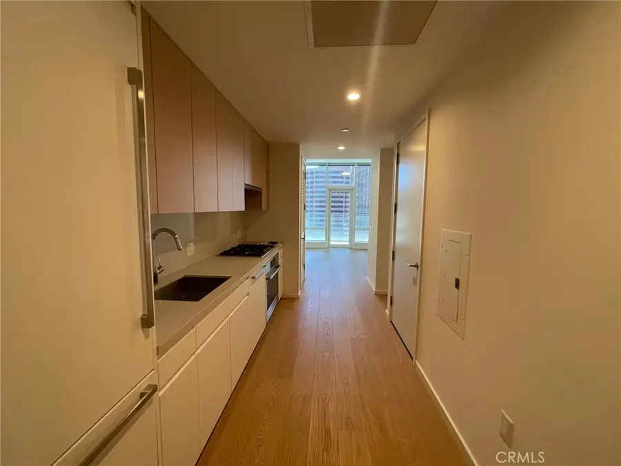877 Francisco, Los Angeles, CA 90017 - #2