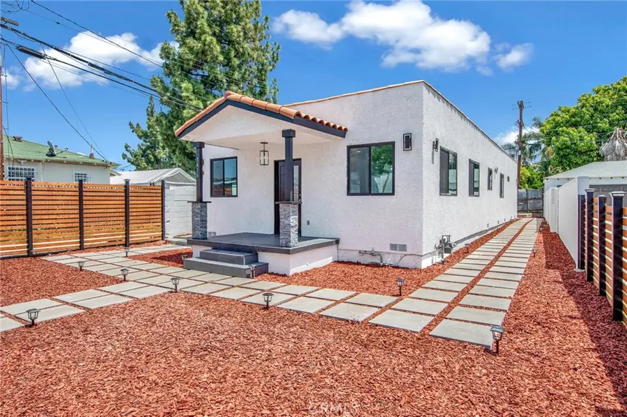 3416 11th, Los Angeles, CA 90018 - #3