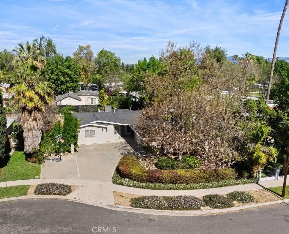 18817 Stagg Street, Reseda, CA 91335 - #1