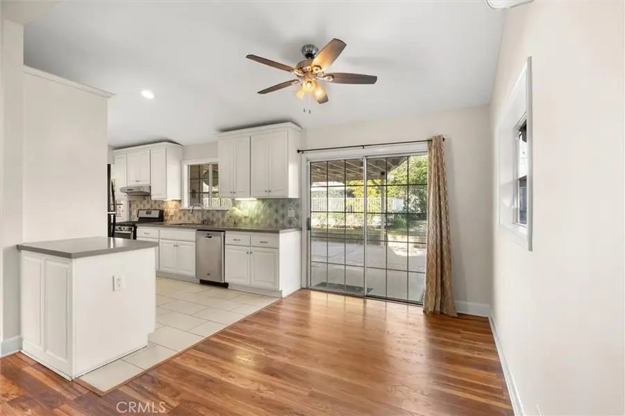 18817 Stagg Street, Reseda, CA 91335 - #2