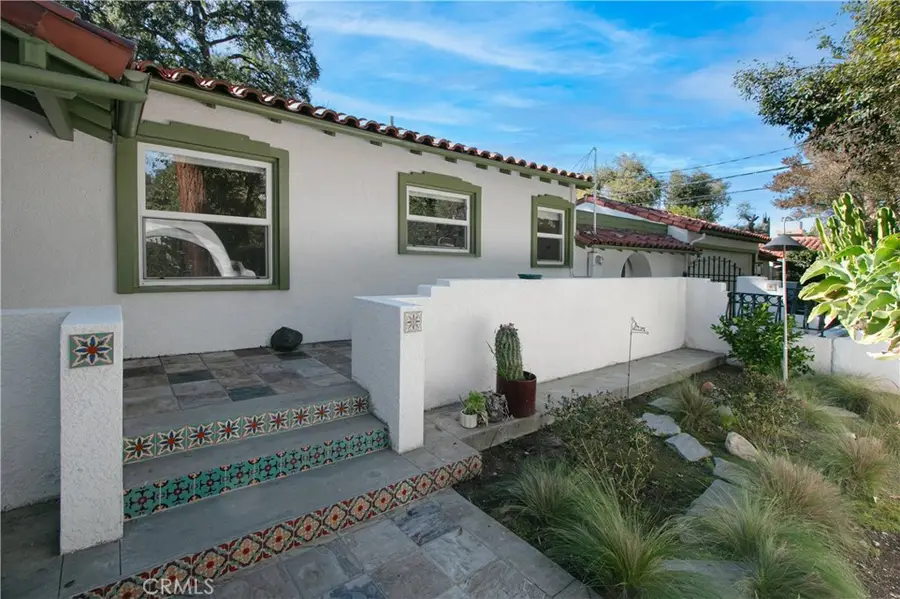 4905 Alhama, Woodland Hills, CA 91364 - #2