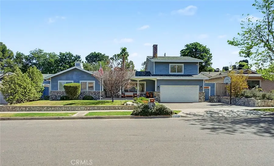 24348 Cross, Newhall, CA 91321 - #2
