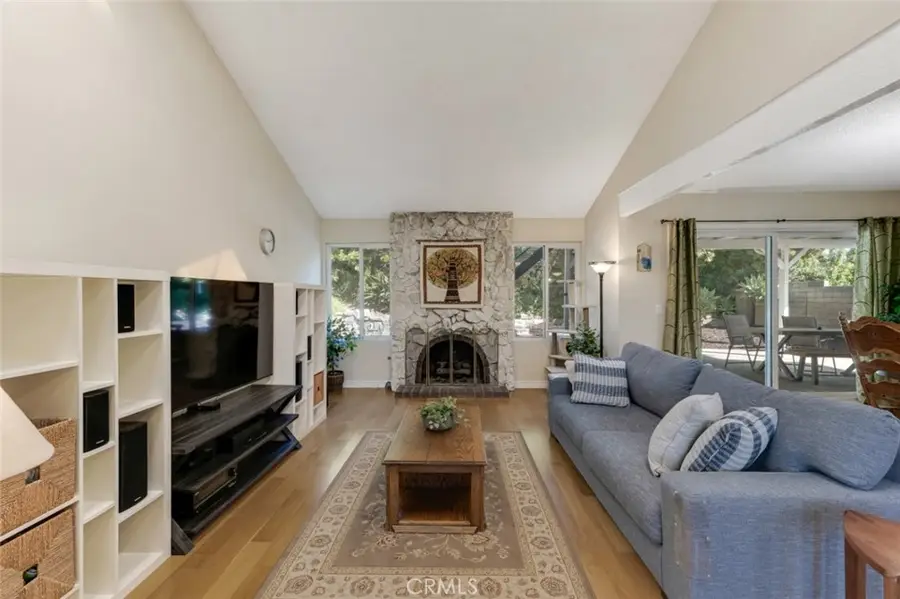 17567 Doric Street, Granada Hills, CA 91344 - #3