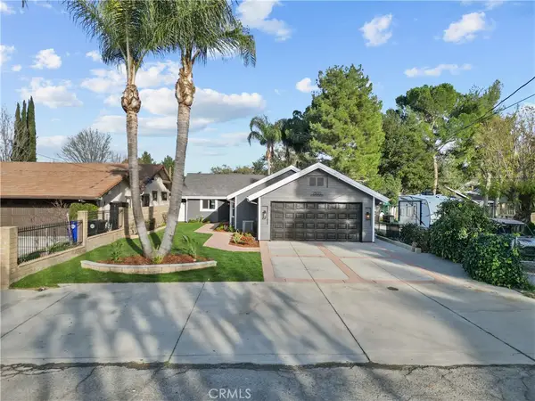 25072 Atwood, Newhall, CA 91321