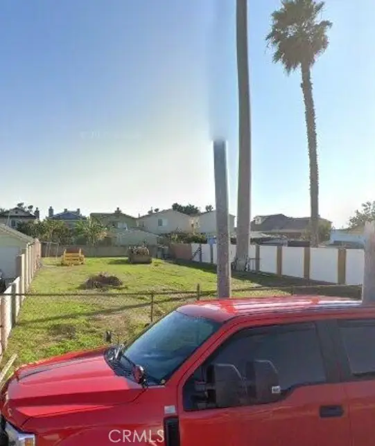 624 E Pacific, Carson, CA 90745