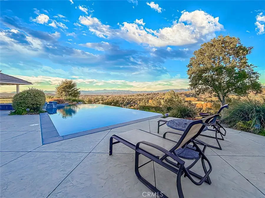 24525 Desert, Newhall, CA 91321 - #2